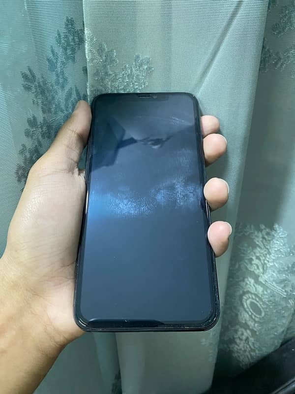 Iphone 11 Pro max Dual Pta approved 5