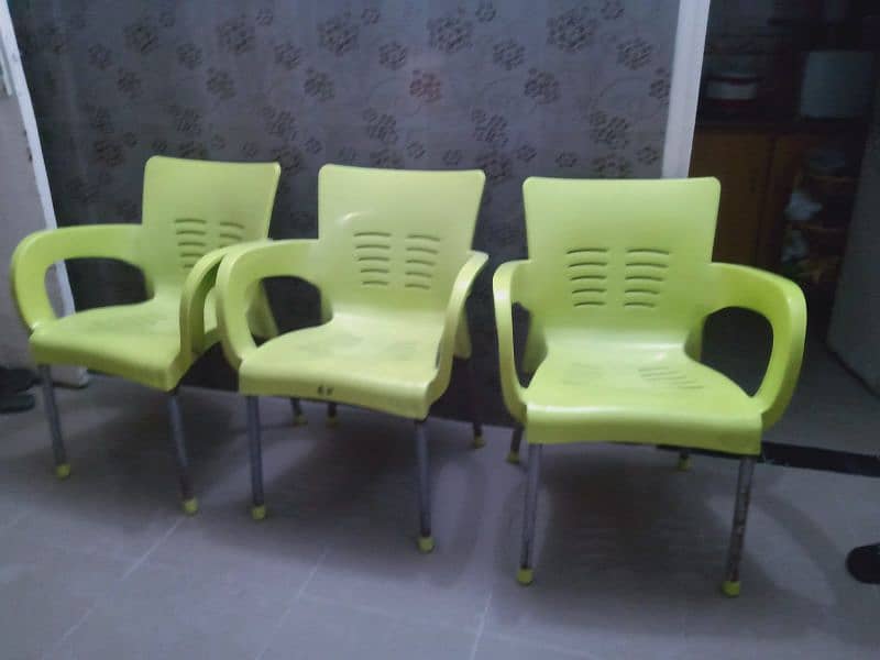 3 Plastic chairs 1