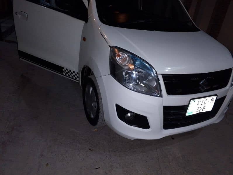 Suzuki Wagon R 2018 9