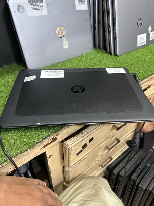 HP Z BOOK 17 6th gen  32gb 512 m2 10/9 All ok 1