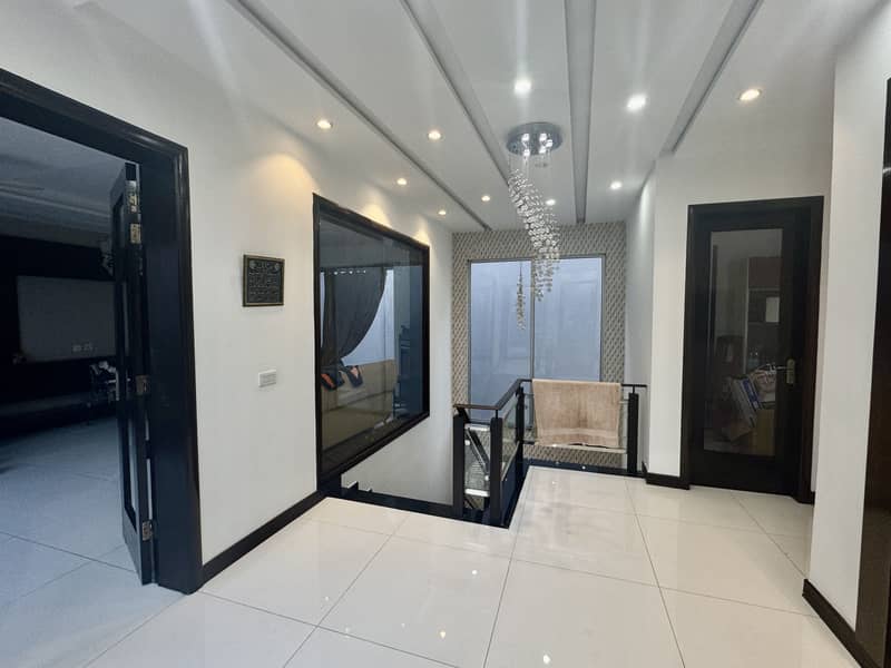 1 Kanal Ultra Modern Design Owner Built Slightly Used House For Sale In Valencia Town Lahore 13