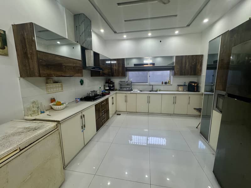 1 Kanal Ultra Modern Design Owner Built Slightly Used House For Sale In Valencia Town Lahore 24