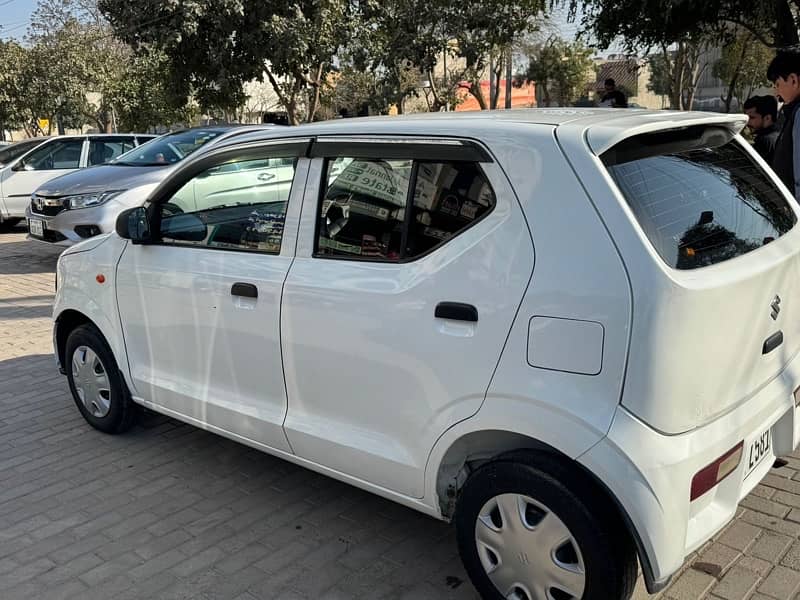 Suzuki Alto 2022 10