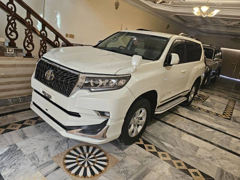 Landcruiser Prado Tx Pearl White 2