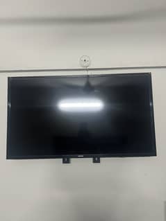 Samsung 40 inch Smart led tv with Tv Stand