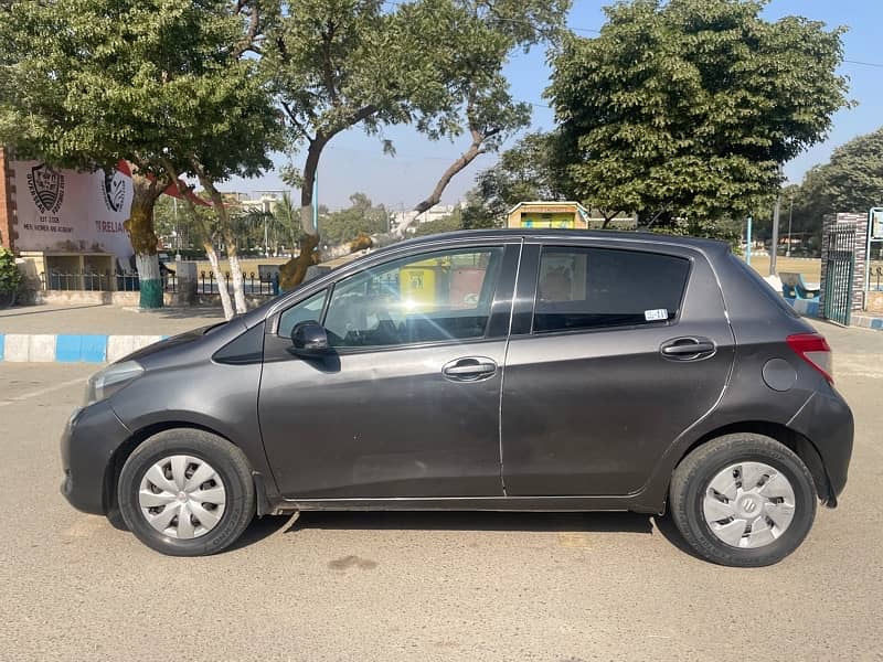 Toyota Vitz 2014 2