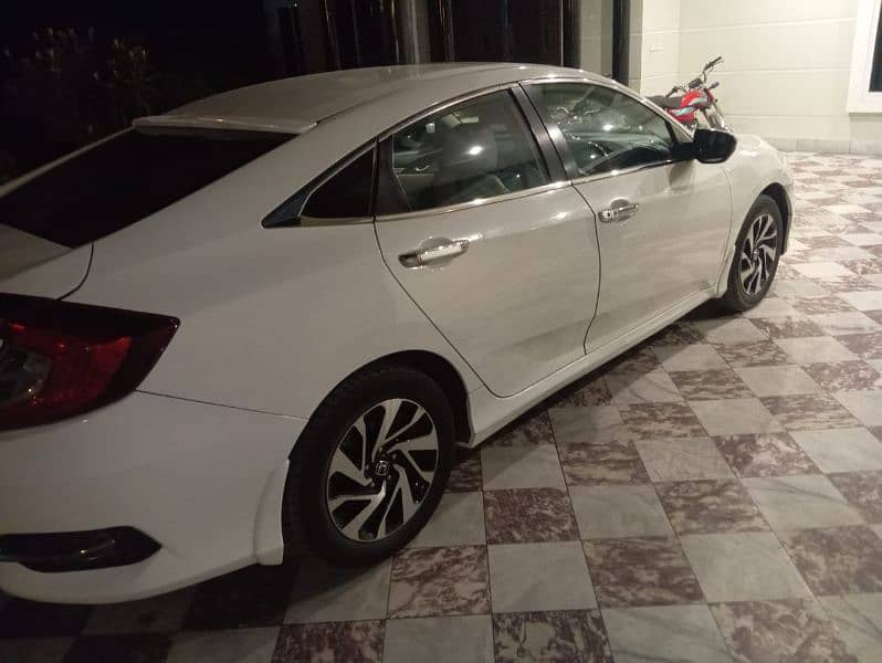 Honda Civic VTi Oriel Prosmatec 2016 16