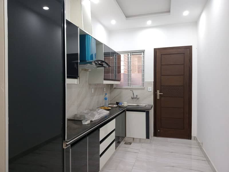 6 Marla Corner House For Sale In Paragon City Laho 6