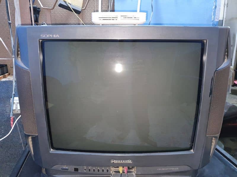 Old TV panasonic with audio/Video input 0