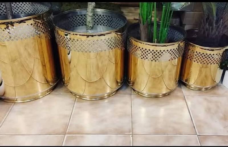 Golden Stainless Steel Planter pots Manifucture 5