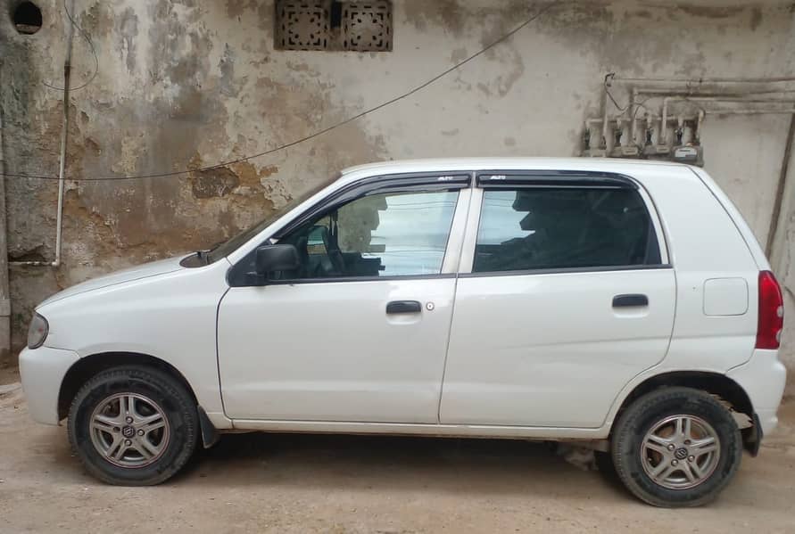 Suzuki Alto 2011 2