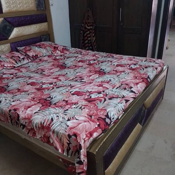 Bed set for sale 2