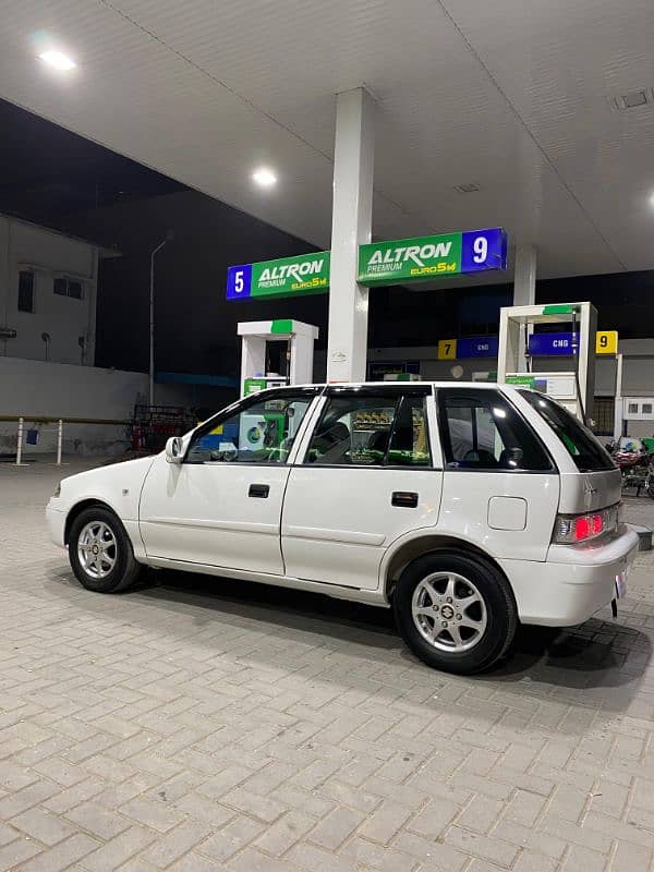 Suzuki Cultus 2016 3