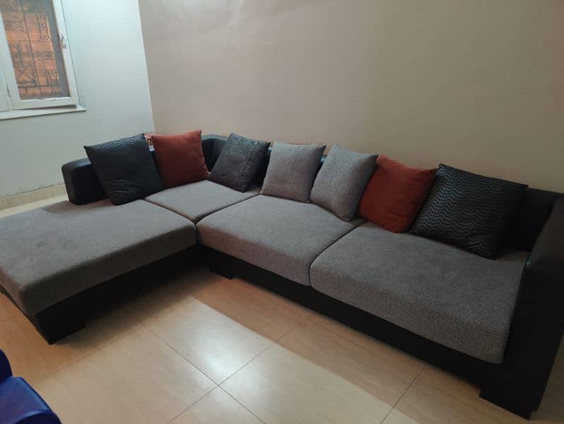 habbit sofa for sale 0