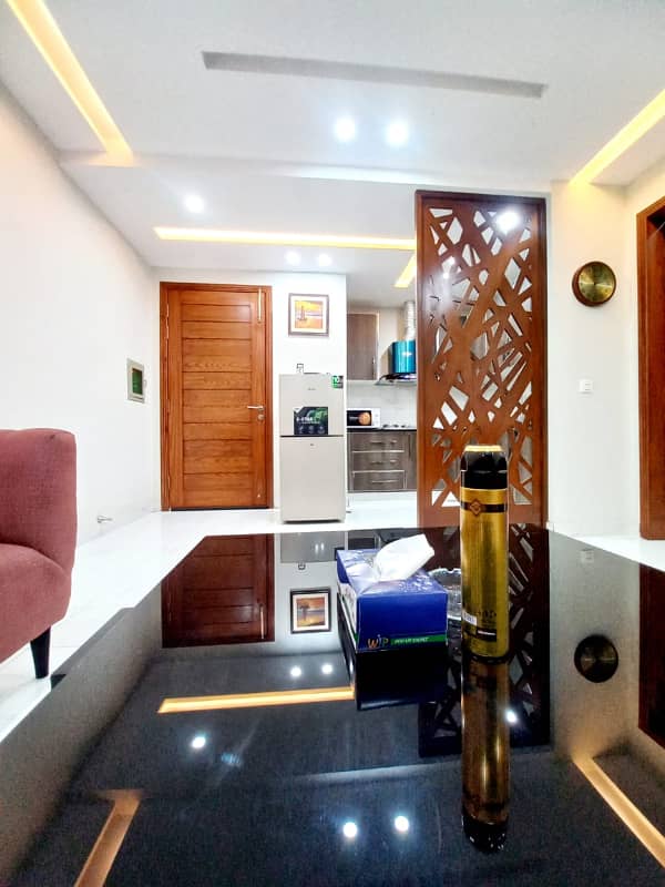 Luxury Furnished Appartments in Baharia Town Lahore Daily Basis For Rent 4