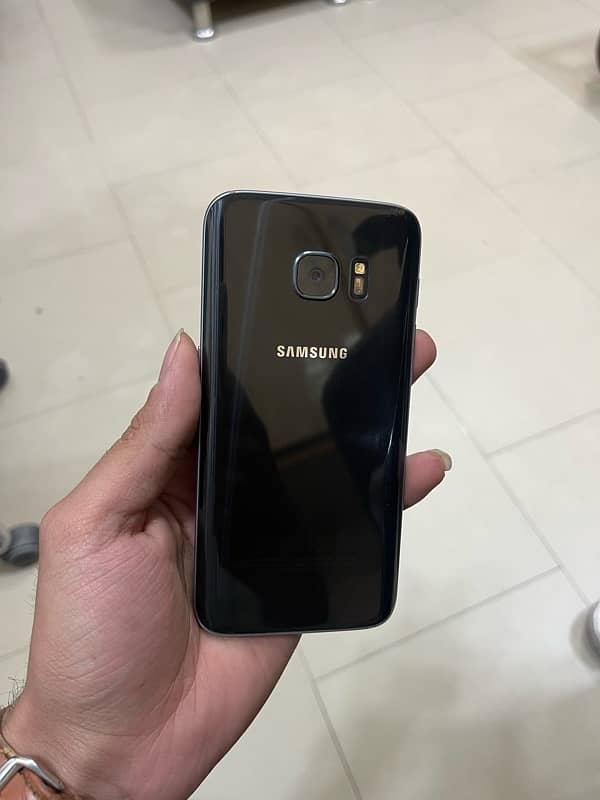 Samsung Galaxy S7 1