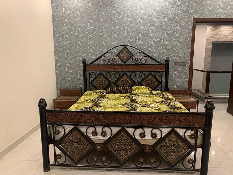 Iron Bed Set ( King Size ) 1