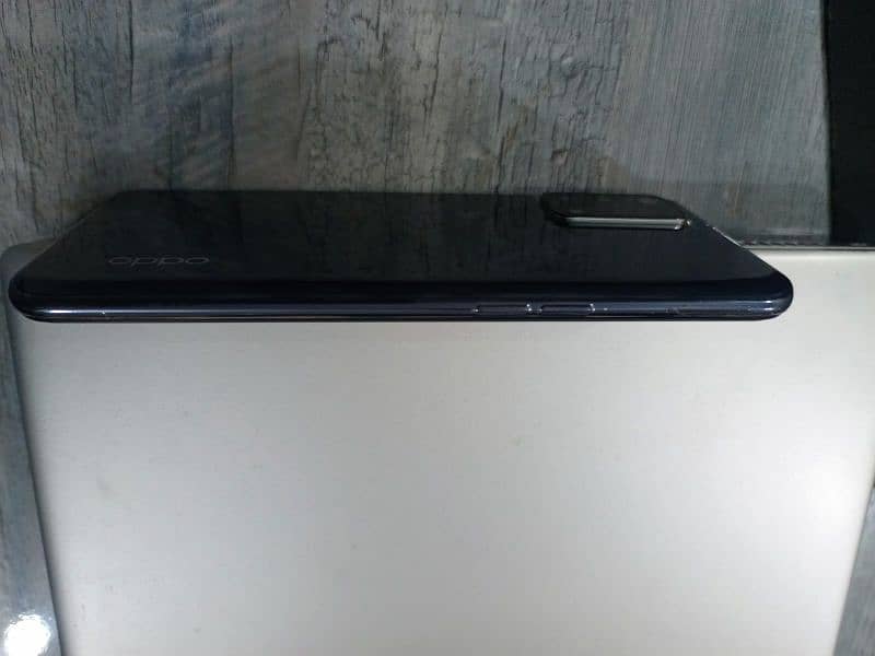 Oppo F19 Mobile for Sale 4