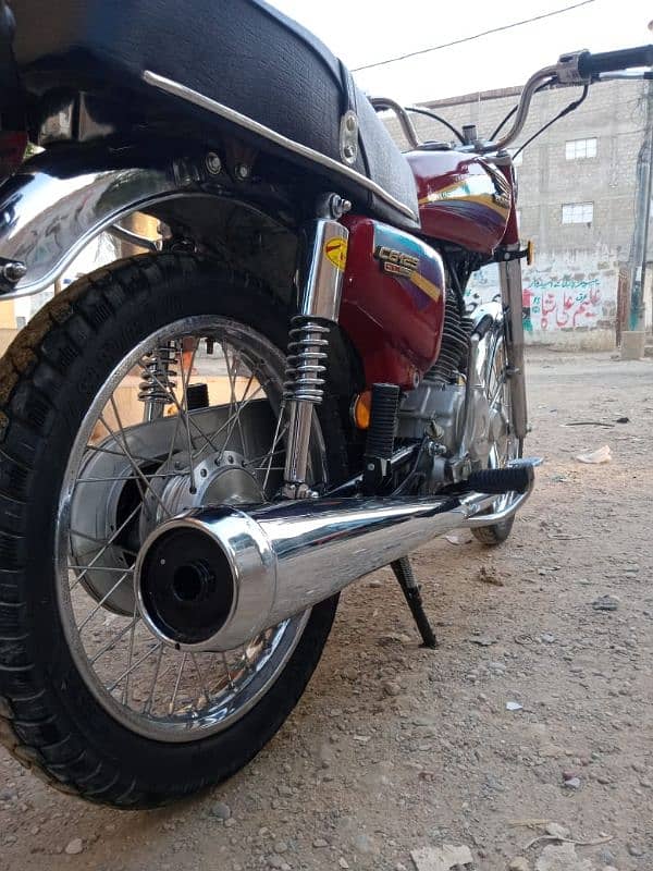 karachi registration complete files Honda CG 125cc for sale urgently 1