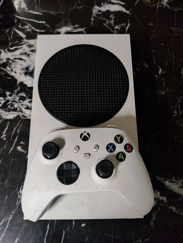 XBOX SERIES S (512GB) 0