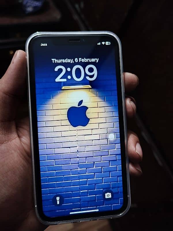 iPhone xr into 14 pro 1