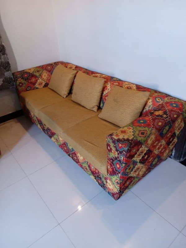 sofa set 5 seater urgent 3