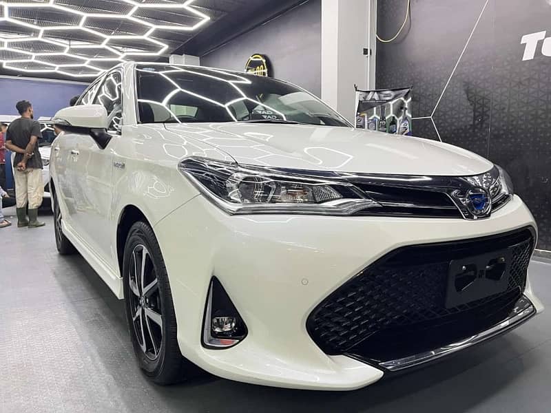 Toyota Corolla Axio 2018 1