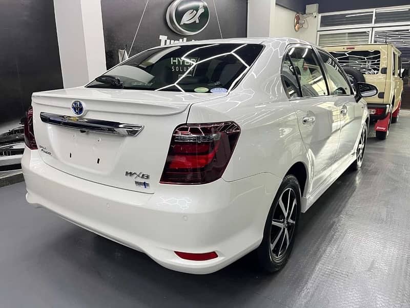 Toyota Corolla Axio 2018 5