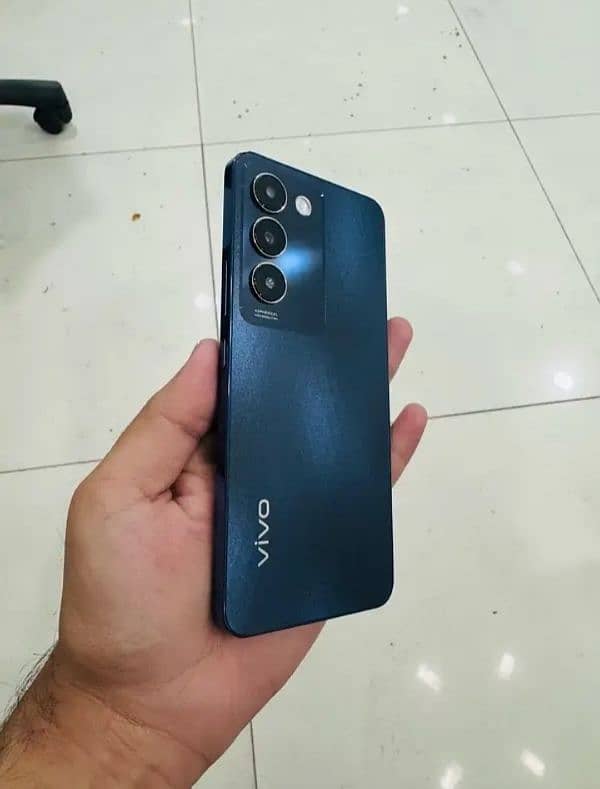 vivo y100 8+8 256 Full box 0