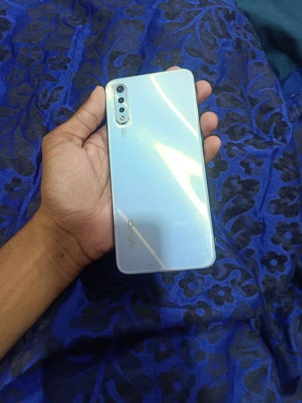 Vivo S1 With box. 0