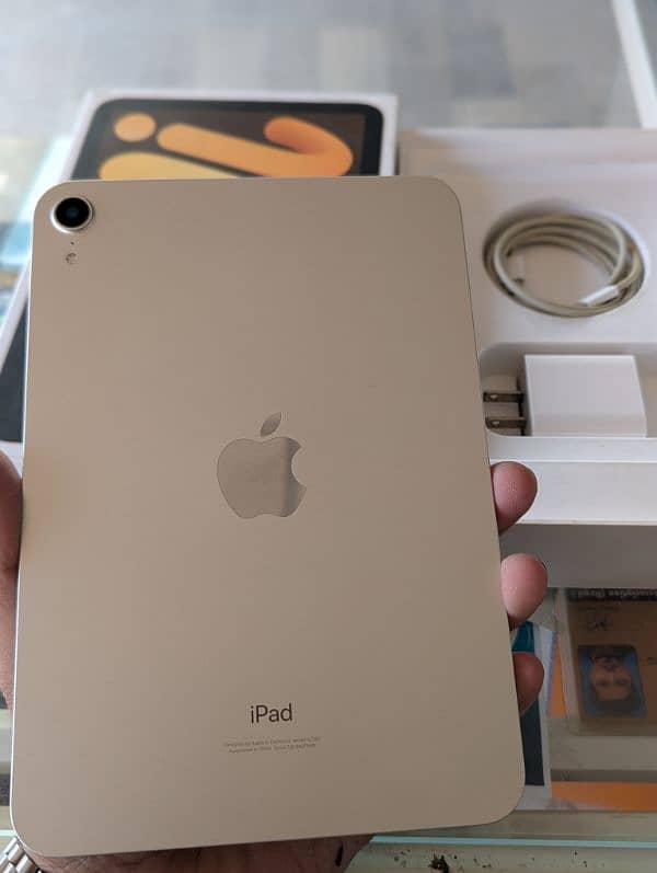 iPad mini 6 1