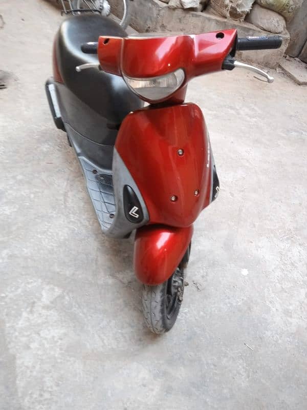 Suzuki scooty 49CC 2