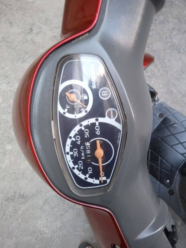 Suzuki scooty 49CC 11