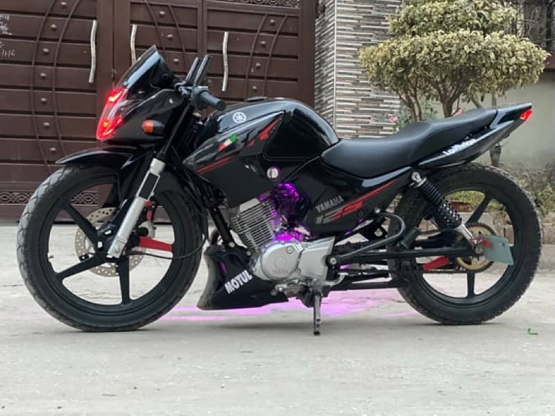 yahama ybr 125 modified 3