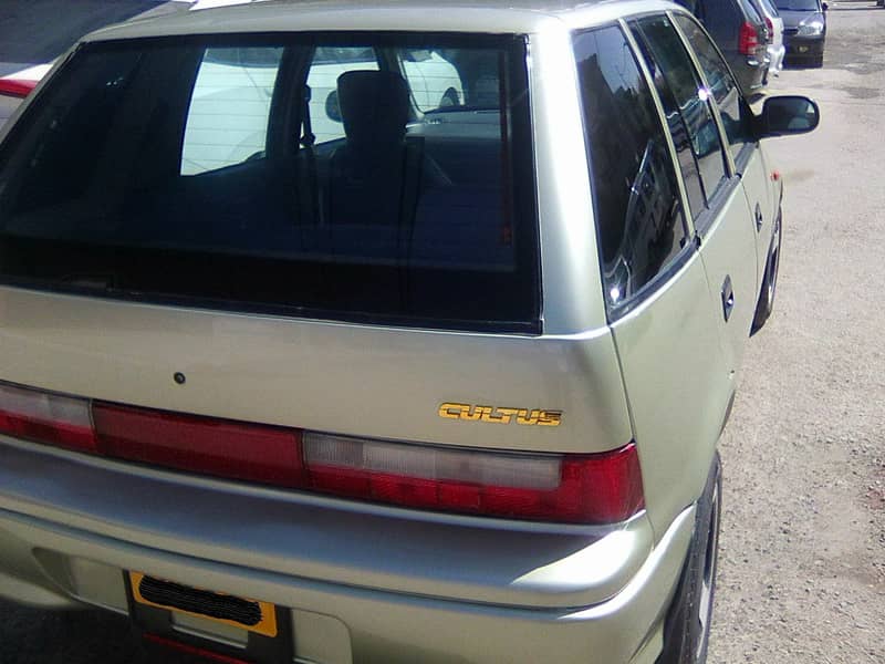 SUZUKI CULTUS VXR MODEL 2001 KING GOLD COLOUR BEHTREEN CONDITION 7