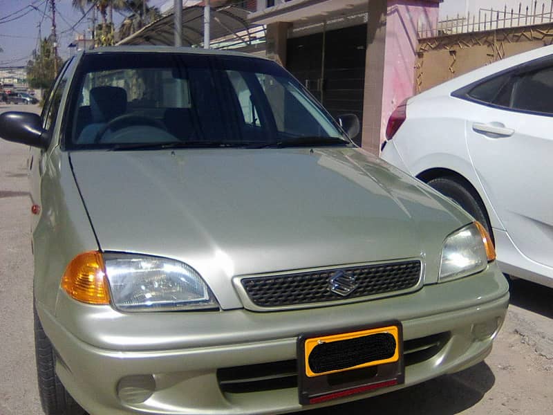 SUZUKI CULTUS VXR MODEL 2001 KING GOLD COLOUR BEHTREEN CONDITION 8