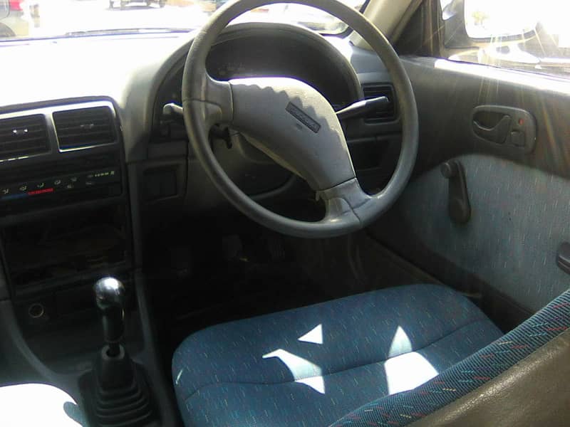 SUZUKI CULTUS VXR MODEL 2001 KING GOLD COLOUR BEHTREEN CONDITION 17