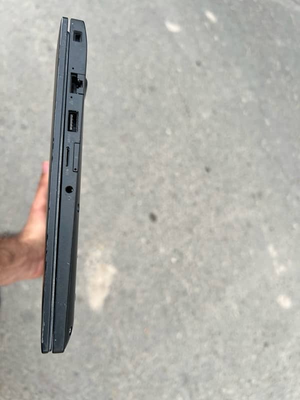 Dell latitude 7280 core i5 7thgen 8gb ram 256 SSD 4