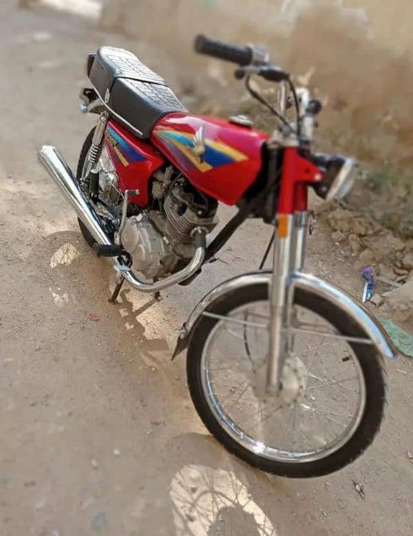 Honda CG 125 urgent for sale WhatsApp on hai,,0307-9468544 2