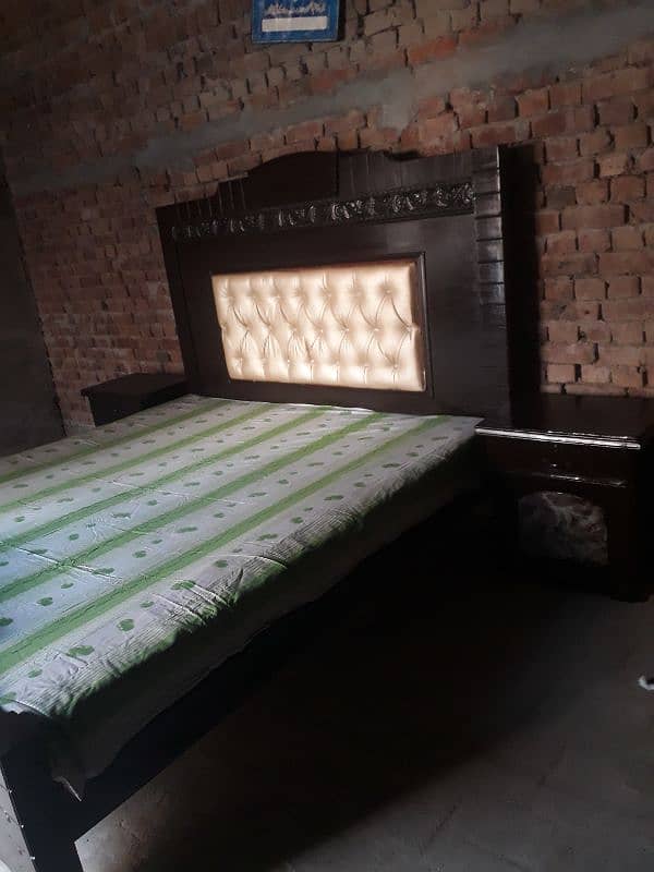 wooden bed at cheap price 4