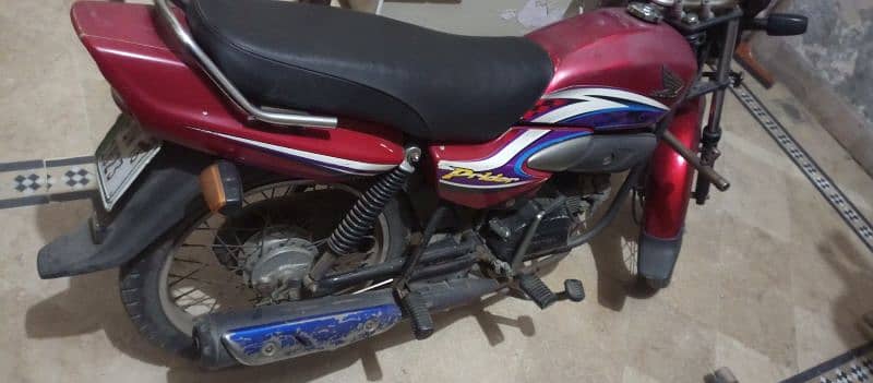 Honda pridor 100cc 1