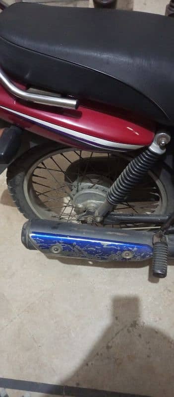 Honda pridor 100cc 4