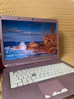 Sony Vaio 4GB /128GB