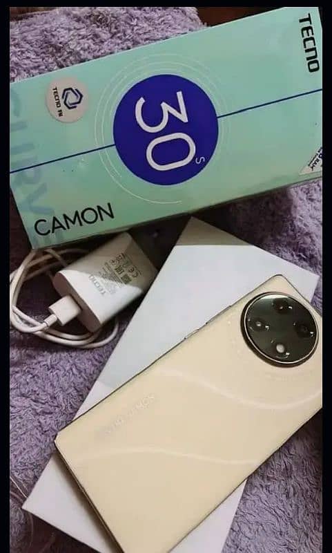 Tecno Camon 30s 1