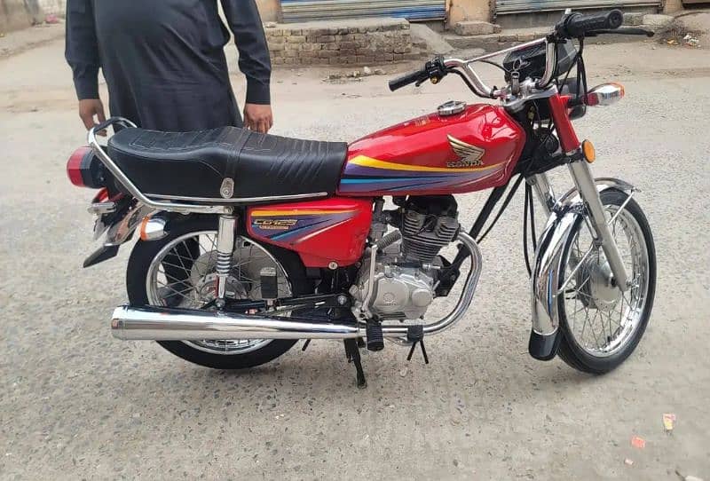 Honda 125 Model 2011 Bike For Sale Call me _03259242621 2