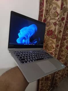 Lenovo IdeaPad 710S Plus i5 7th Generation