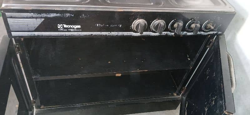 Gas stove with cabinet 0