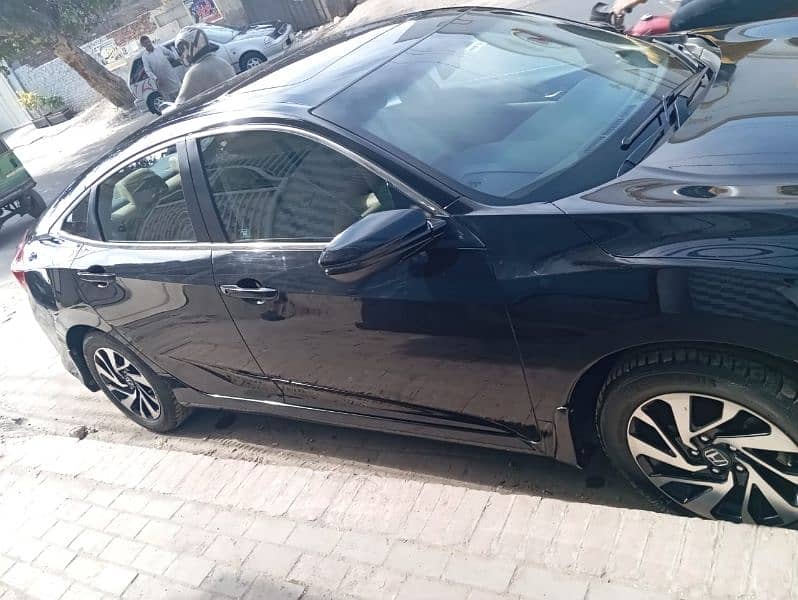 Honda Civic Oriel 2019 3