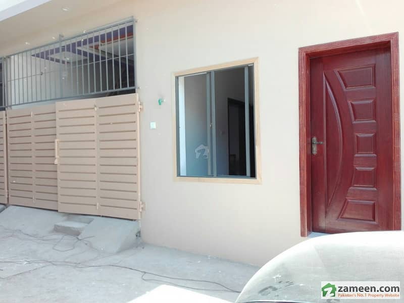 VERY SPACIOUS 3 BED GROUND FLOOR AVAILABLE FOR RENT IN GULRAIZ 6