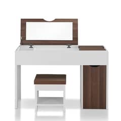 Interchangeable dressing table/ study table